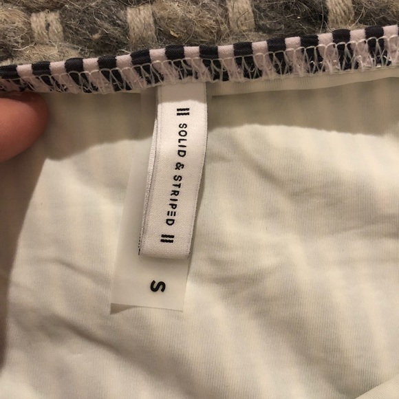 Solid and striped bikini - Picture 5 of 5